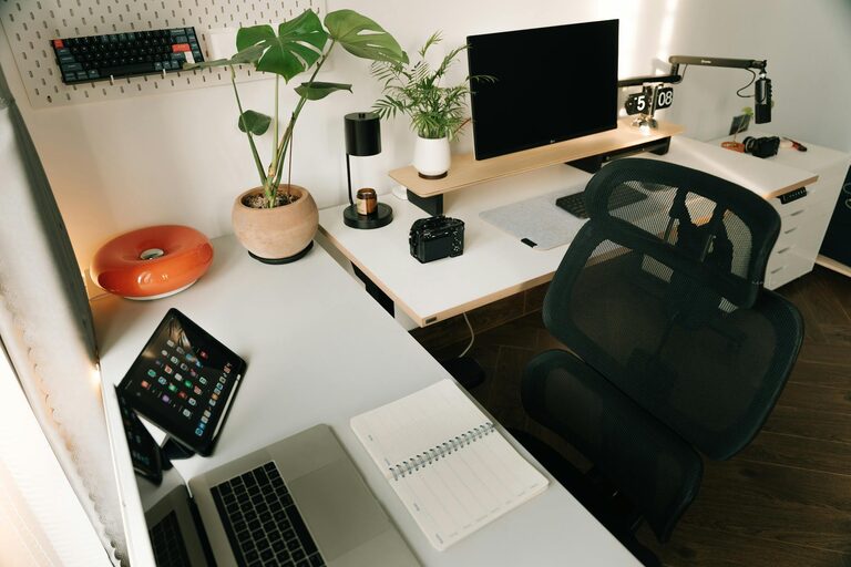 Tips for Organizing Your Home Office to Boost Productivity and Comfort